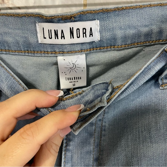 LUNA NORA Patch Frayed Distressed Jeans size 10 - Picture 2 of 6